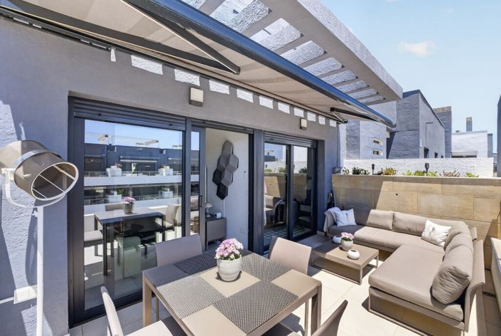 Image No.22-2 Bed Property for sale
