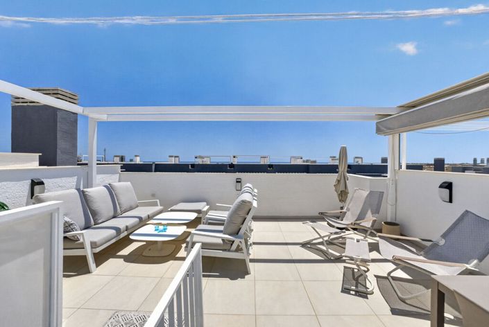 Image No.26-2 Bed Property for sale