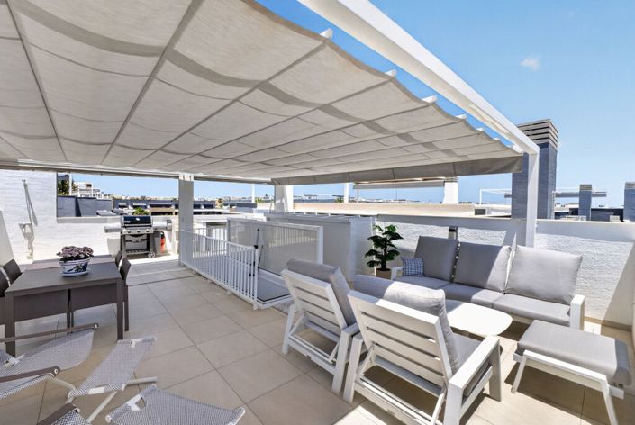 Image No.30-2 Bed Property for sale