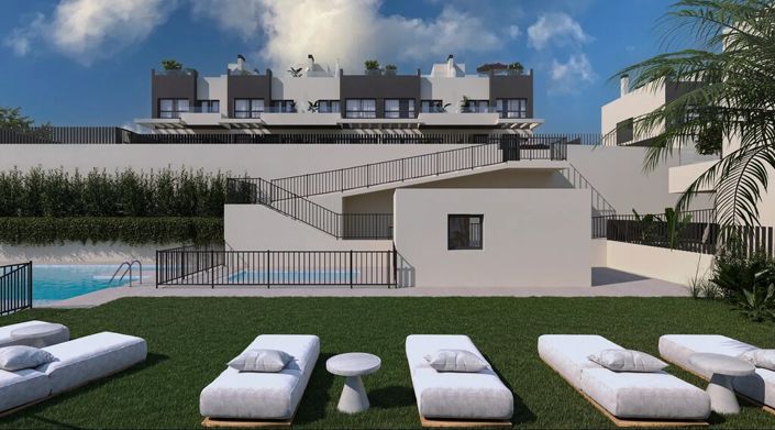 Image No.4-4 Bed Townhouse for sale