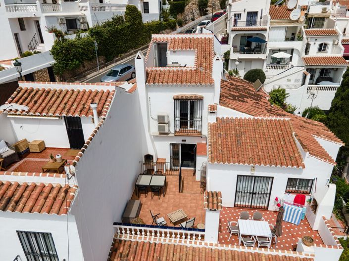 Image No.2-3 Bed Townhouse for sale
