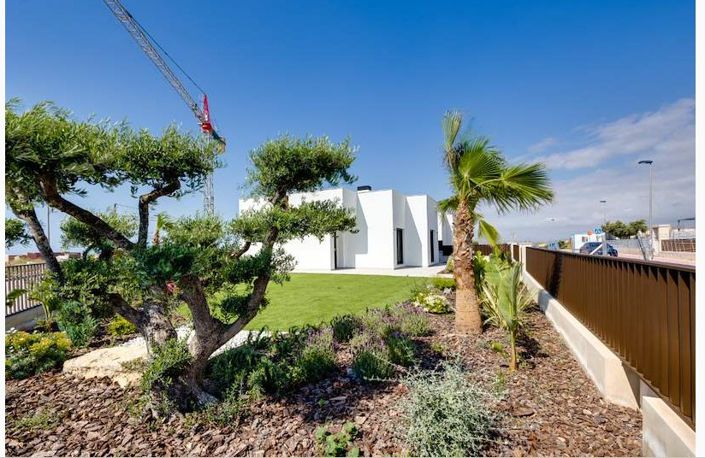 Image No.32-3 Bed Villa for sale