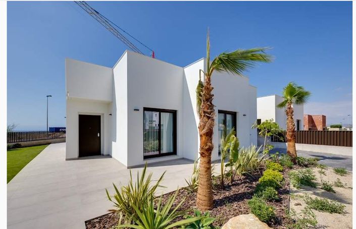 Image No.6-3 Bed Villa for sale