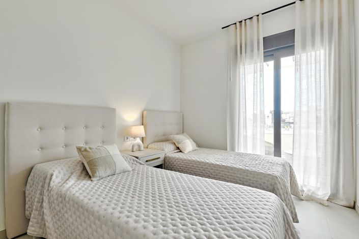 Image No.23-2 Bed Property for sale