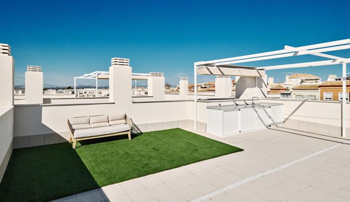 Image No.30-2 Bed Property for sale