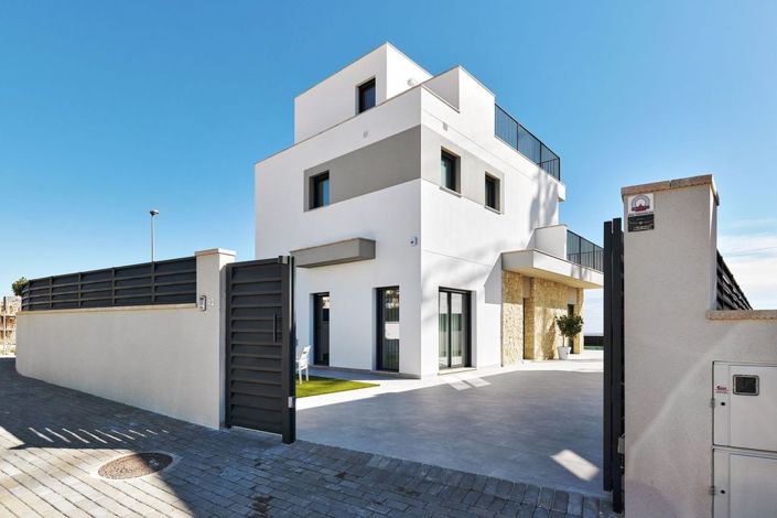 Image No.55-3 Bed Villa for sale