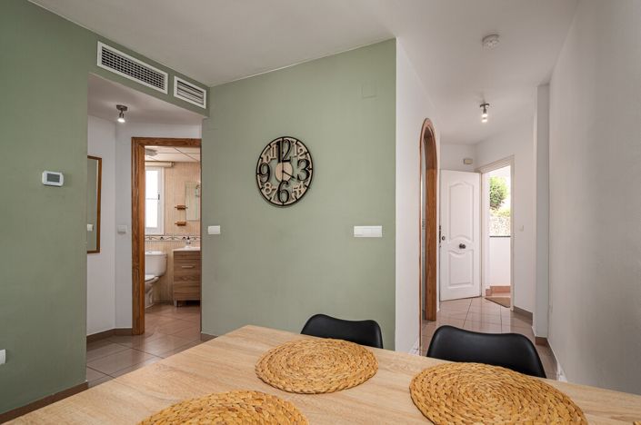 Image No.13-1 Bed Apartment for sale