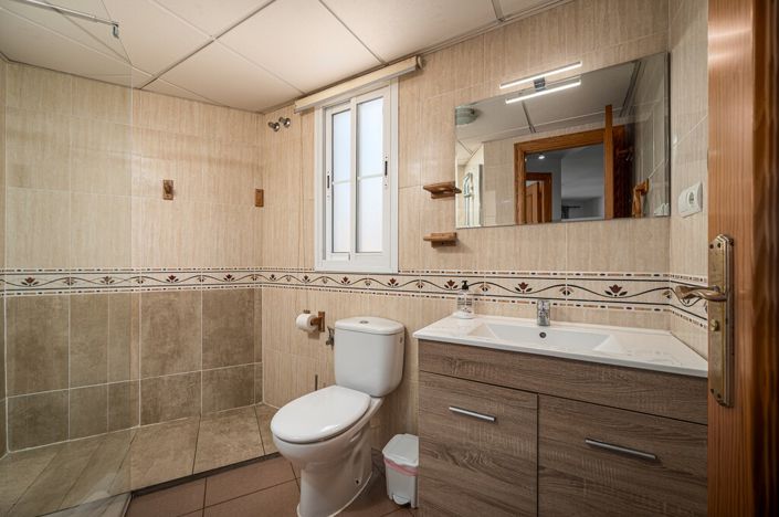 Image No.19-1 Bed Apartment for sale