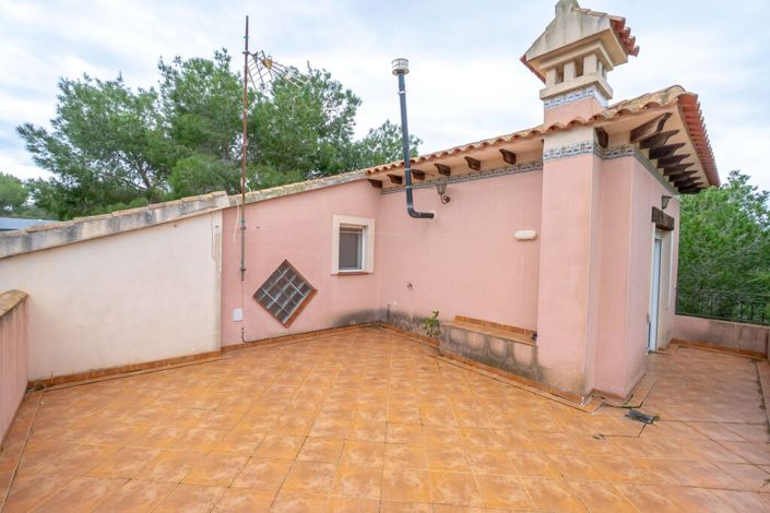 Image No.36-5 Bed Villa for sale