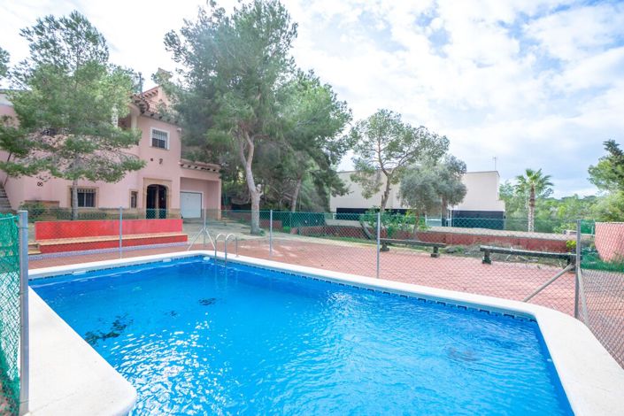 Image No.4-5 Bed Villa for sale