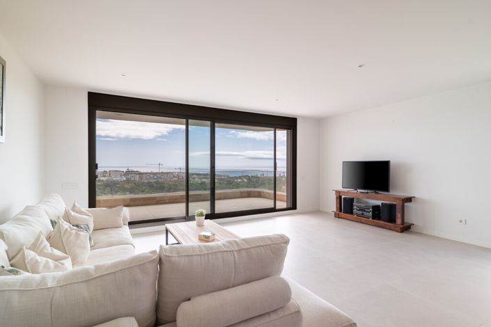 Image No.3-3 Bed Apartment for sale