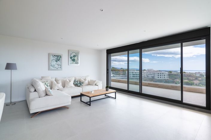 Image No.6-3 Bed Apartment for sale