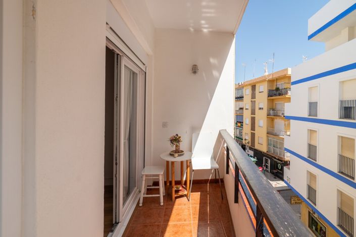 Image No.3-2 Bed Apartment for sale