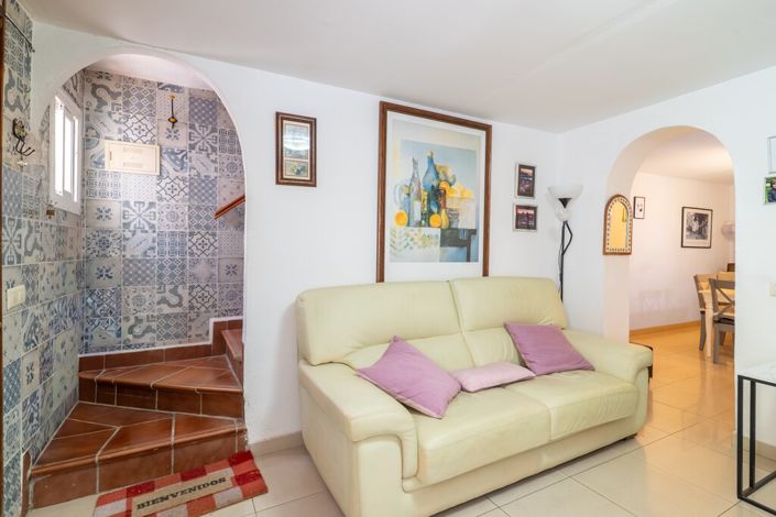Image No.11-3 Bed Townhouse for sale