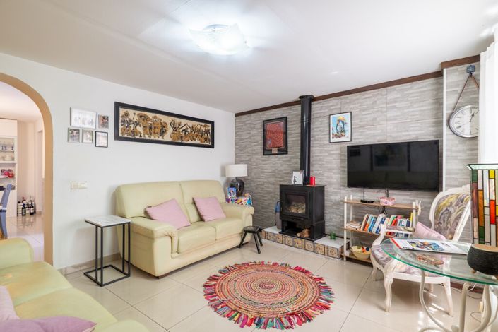 Image No.4-3 Bed Townhouse for sale
