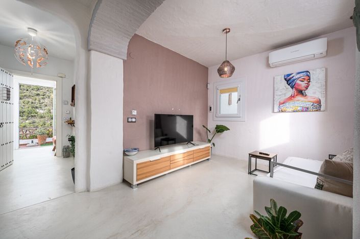 Image No.26-3 Bed Villa for sale
