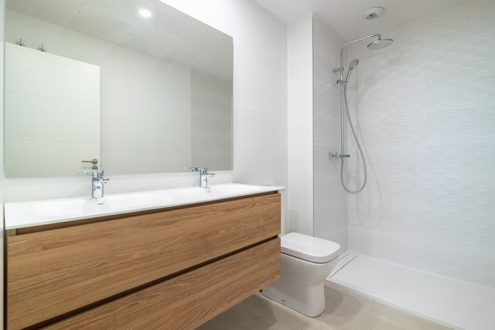 Image No.9-2 Bed Apartment for sale