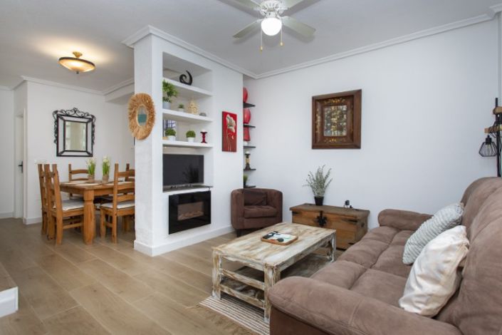 Image No.14-3 Bed Property for sale
