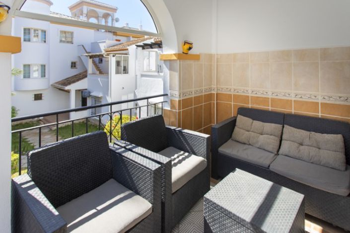 Image No.28-3 Bed Property for sale