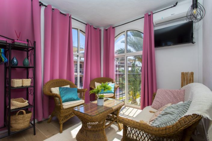 Image No.36-3 Bed Property for sale