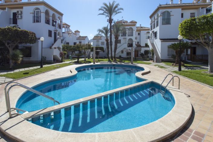 Image No.4-3 Bed Property for sale
