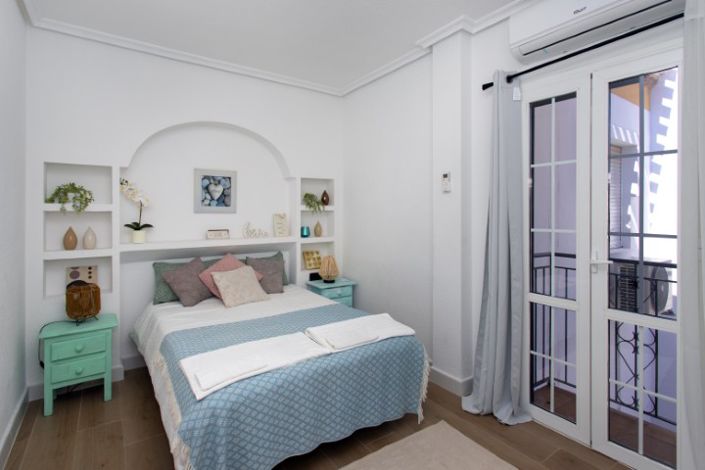 Image No.46-3 Bed Property for sale