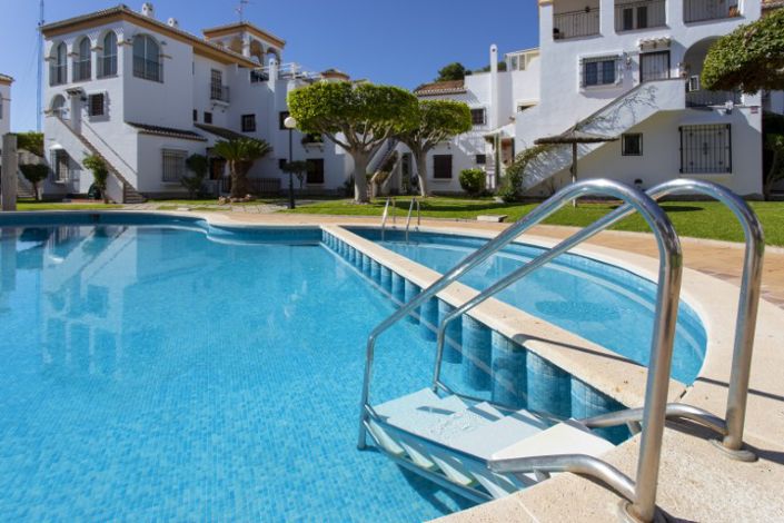 Image No.6-3 Bed Property for sale