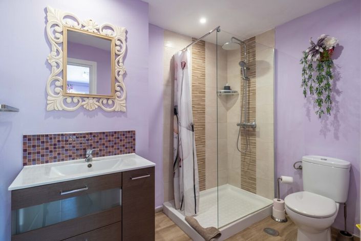 Image No.24-8 Bed Villa for sale
