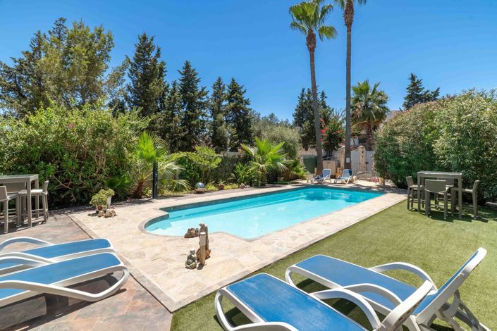 Image No.30-8 Bed Villa for sale