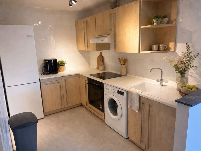 Image No.3-2 Bed Apartment for sale