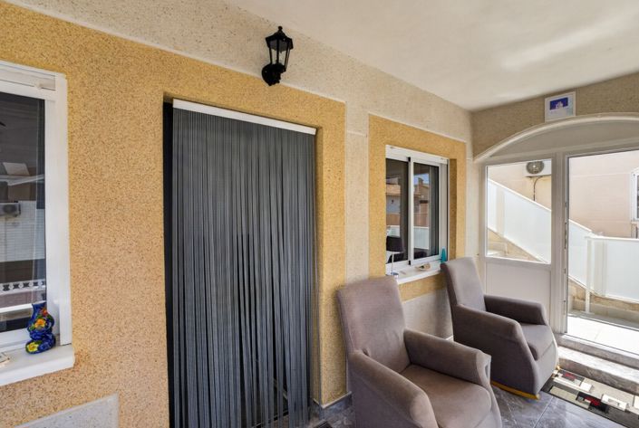 Image No.2-2 Bed Villa for sale