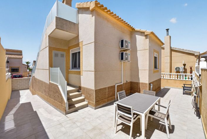 Image No.26-2 Bed Villa for sale