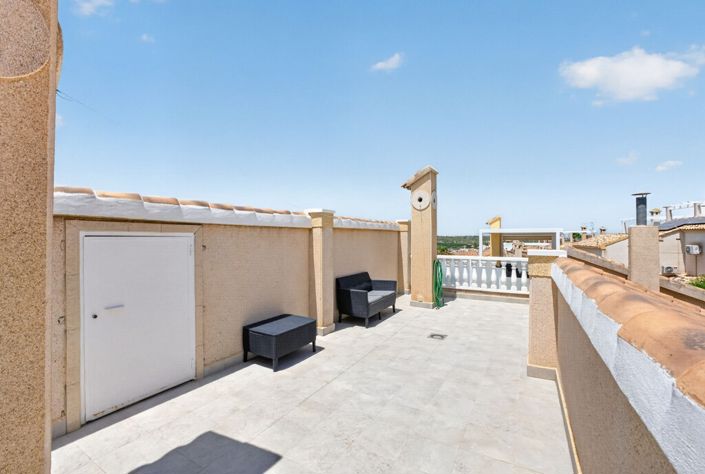 Image No.27-2 Bed Villa for sale