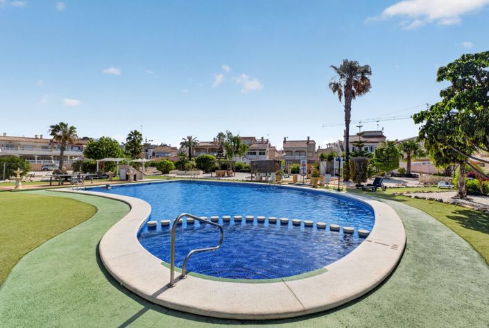 Image No.37-2 Bed Villa for sale