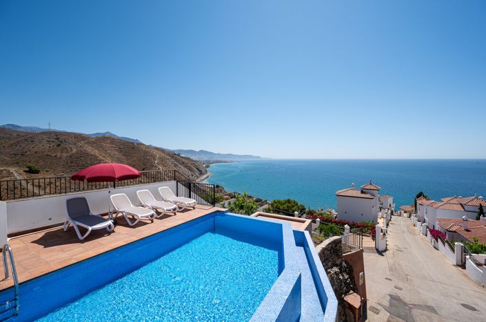 Image No.26-4 Bed Villa for sale