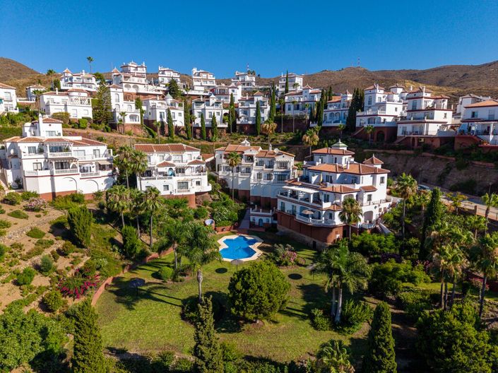 Image No.44-4 Bed Villa for sale