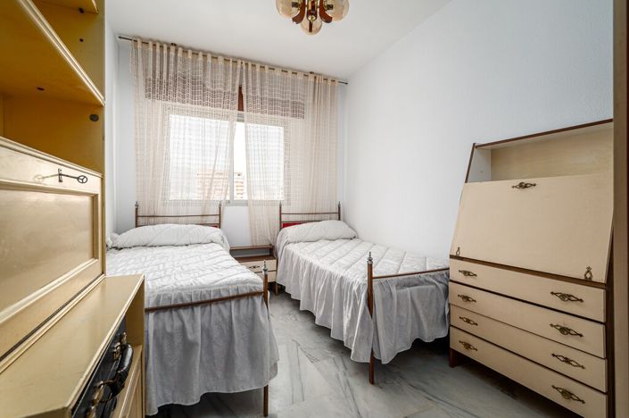Image No.22-4 Bed Apartment for sale