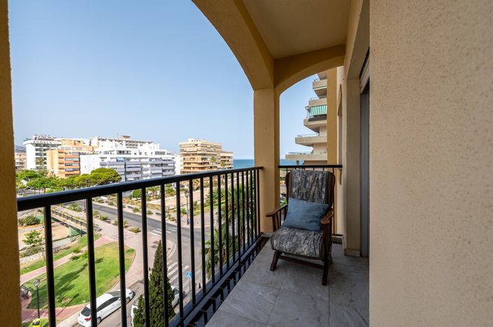 Image No.4-4 Bed Apartment for sale