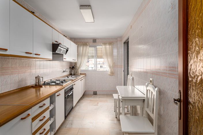 Image No.7-4 Bed Apartment for sale