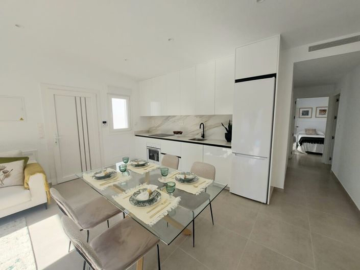 Image No.8-2 Bed Villa for sale