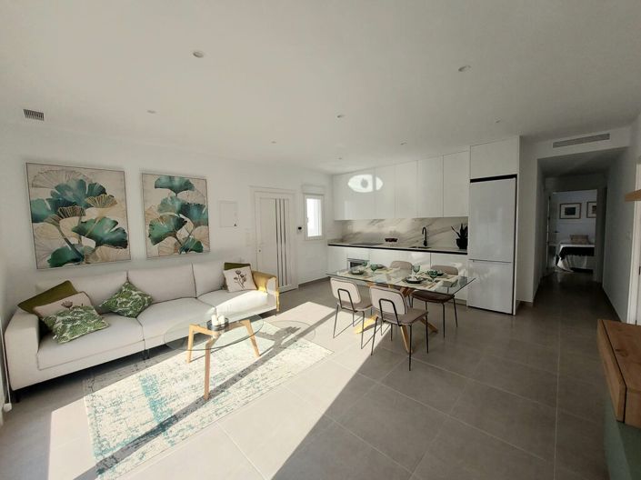 Image No.9-2 Bed Villa for sale