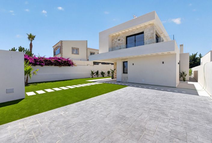 Image No.34-4 Bed Villa for sale