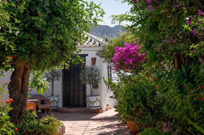 Image No.39-4 Bed Villa for sale