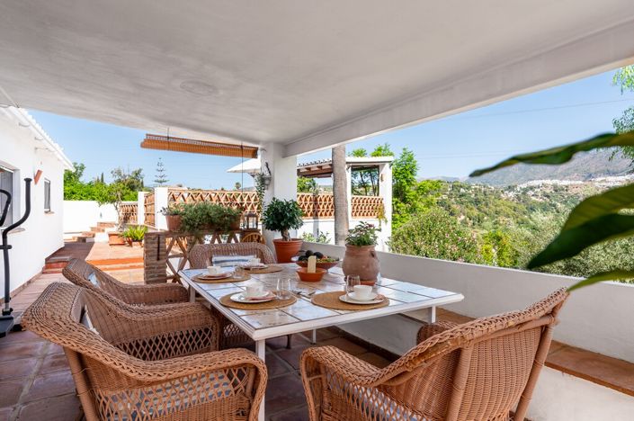 Image No.42-4 Bed Villa for sale