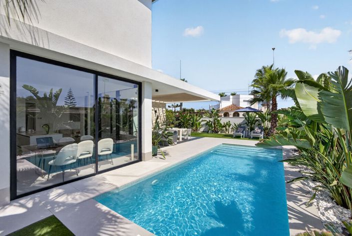 Image No.22-3 Bed Villa for sale