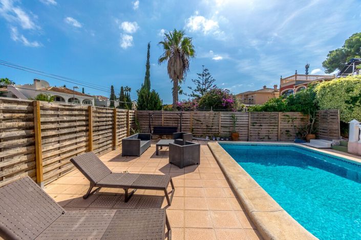 Image No.5-3 Bed Villa for sale