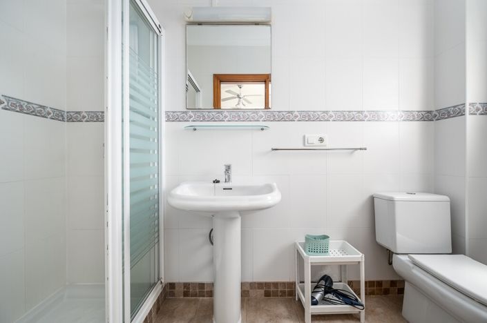 Image No.14-3 Bed Villa for sale