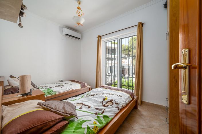 Image No.18-3 Bed Villa for sale