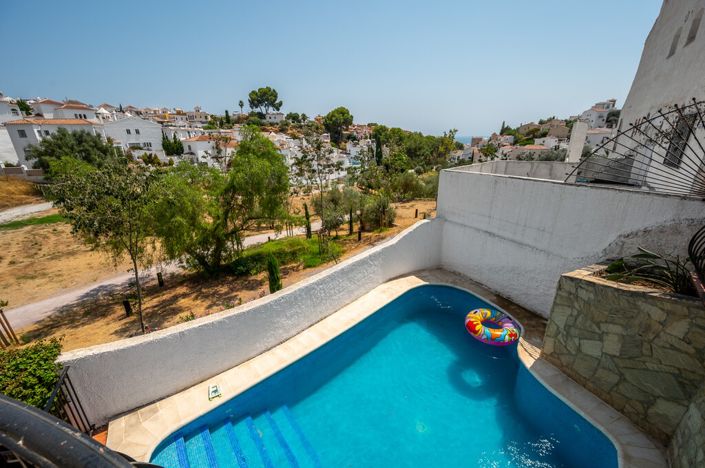 Image No.24-3 Bed Villa for sale