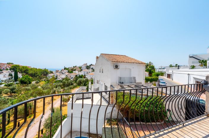 Image No.31-3 Bed Villa for sale